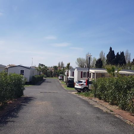 Mobil Home 8 Personnes Les Sables Du Midi Sérignan Esterno foto
